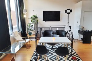Studio Parlay - Image 1