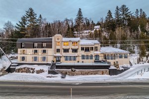 Auberge - Image 1
